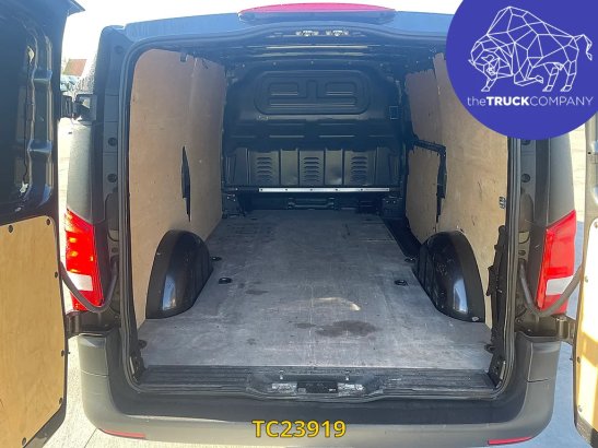 Mercedes-Benz Vito 114 CDI Vito 114 CDI 2021 2 Closed vans image 21