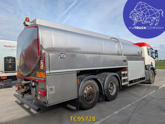 Scania P 450 P 450 2015 2 image 21