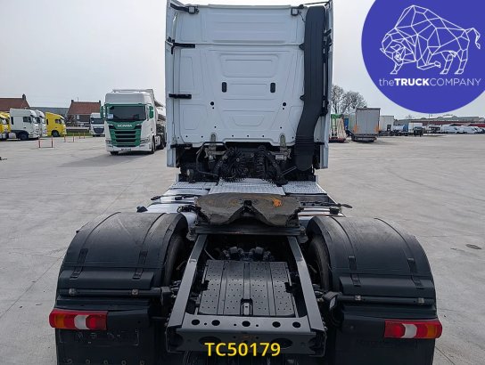 Mercedes-Benz Actros 1963 Actros 1963 2017 2 Tractor Units image 66