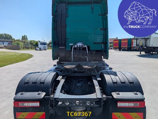 Volvo FH 500 590 2023 2 Tractor Units image 6