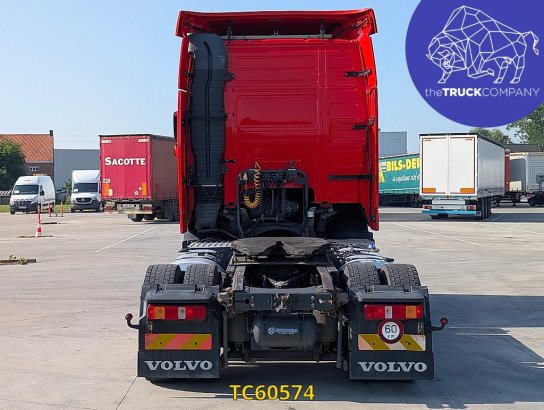 Volvo FH 500 590 2010 2 Tractor Units image 6