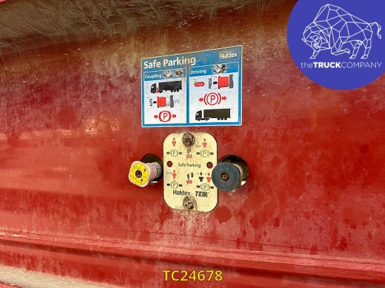 Spitzer 59000 Silo SPITZER 59000 2014 2 Tanker semi trailers image 6