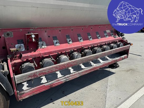 Trailor Tank 38000L Trailor 1999 2 Tanker semi trailers image 6