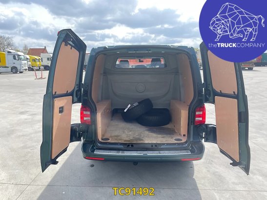 Volkswagen Transporter L1H1 5-PLACES Volkswagen Transporter L1H1 5-PLACES 2019 2 image 36