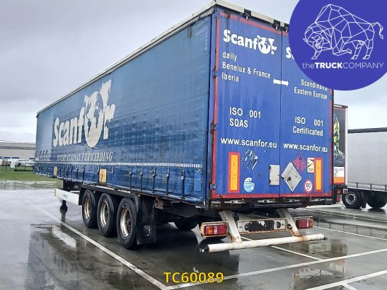 Krone Curtainsides 2011 2 image 7