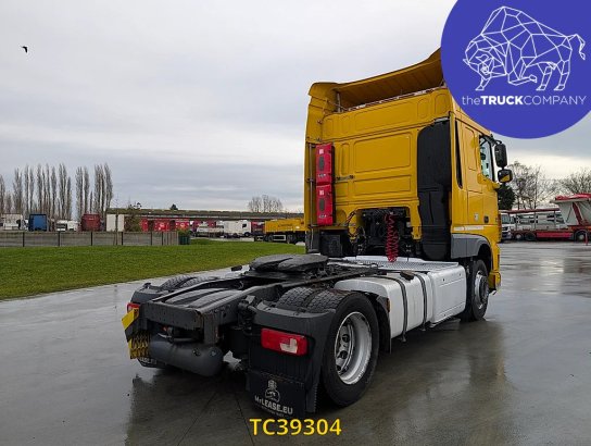 DAF XF 460 XF 460 2015 2 Tractor Units image 22
