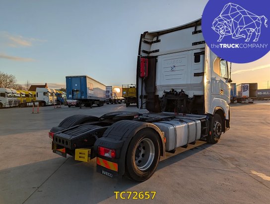 Iveco S-Way 480 S-Way 480 2021 2 Tractor Units image 37