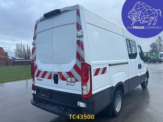 Iveco Daily 35C15V12 Double cab 7 places Daily 35C15V12 Double cab 7 places 2019 2 Closed vans image 22