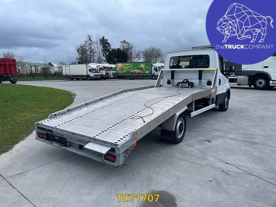 Iveco Daily 35S16 CAR TRANSPORT + WINCH Daily 35S16 CAR TRANSPORT + WINCH 2021 2 image 37