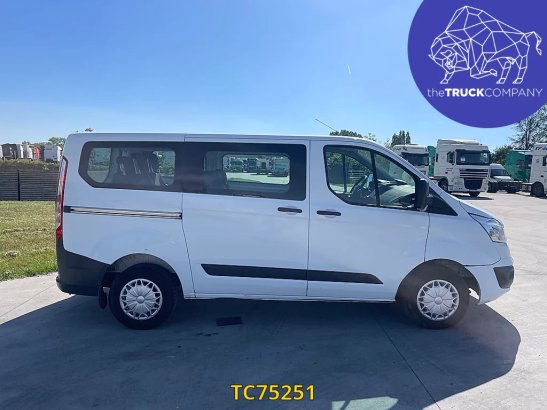 Ford Transit Transit kombi 130.35 9 places Transit kombi 130.35 9 places 2014 2 image 7