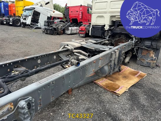 DAF XF 440 10102 2016 2 image 21