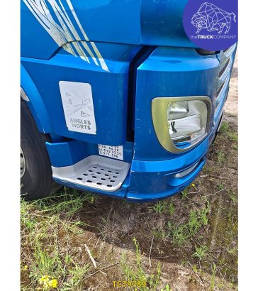 DAF XF 530 XF 530 2018 2 Tractor Units image 22