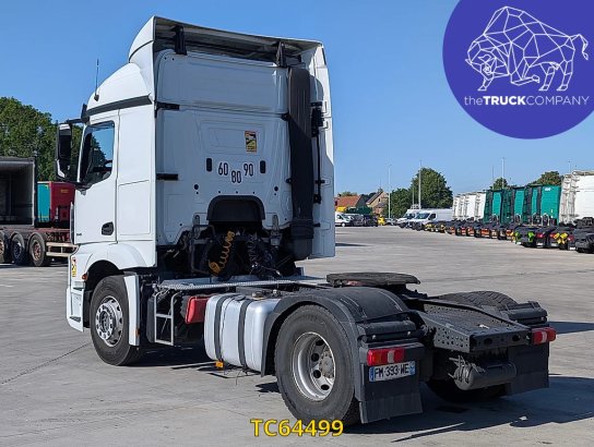 Mercedes-Benz Actros 1845 Mercedes-Benz Actros 1845 2020 2 Tractor Units image 67
