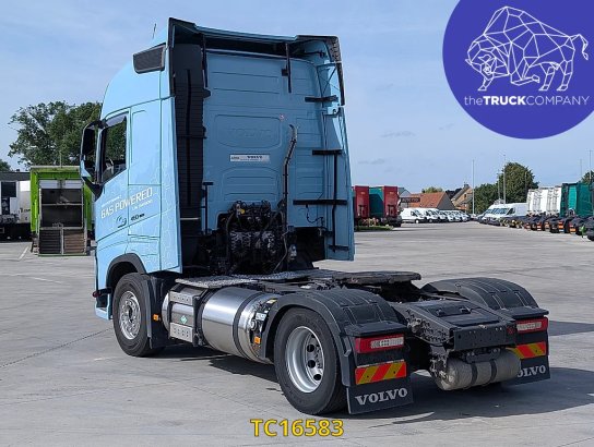 Volvo FH 460 590 2020 2 Tractor Units image 22