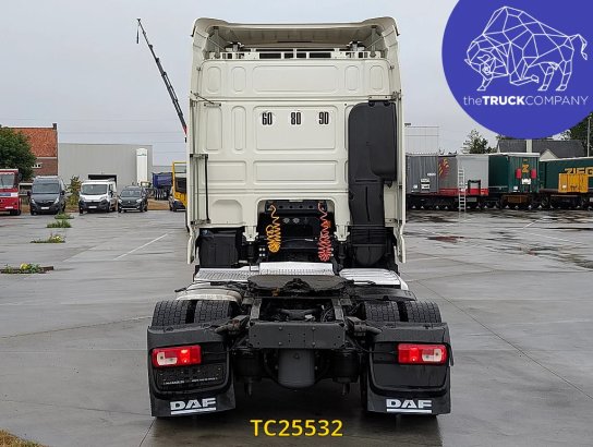 DAF XF XF 2017 2 Tractor Units image 7