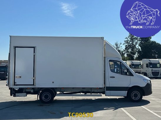 Mercedes-Benz Sprinter 317 CDI KOFFER MET LIFT - AUTOMAAT Mercedes-Benz Sprinter 317 CDI KOFFER MET LIFT - AUTOMAAT 2023 2...