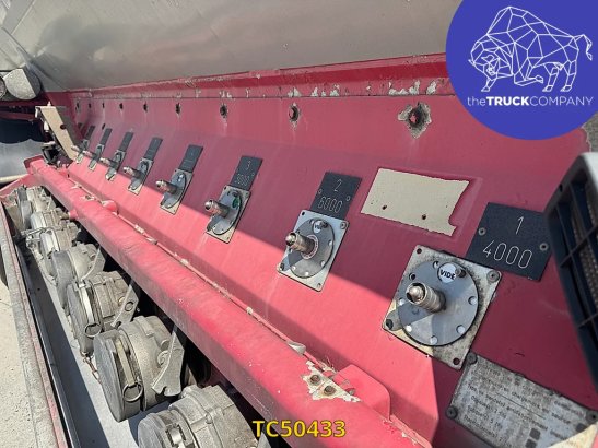 Trailor Tank 38000L Trailor 1999 2 Tanker semi trailers image 7