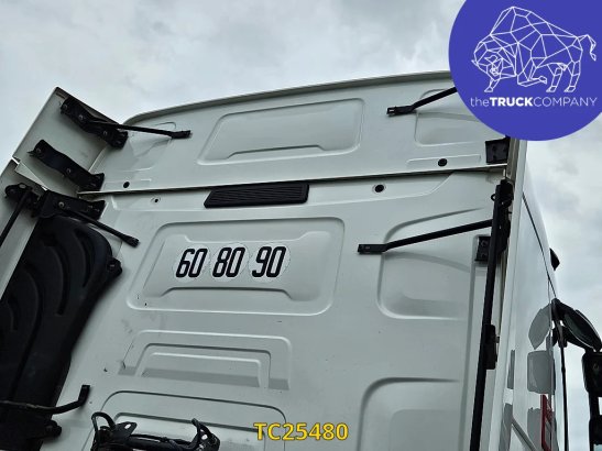 Renault T 520 T 520 2022 2 Tractor Units image 7