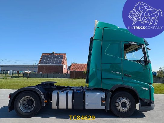 Volvo FH 500 590 2023 2 Tractor Units image 8