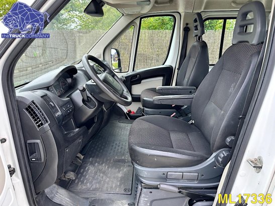 Citroën citroen_jumper Dubbele cabine + laadbak Euro 6 Citroën citroen_jumper Dubbele cabine + laadbak Euro 6 2018 2 Close...