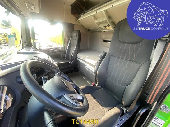 DAF XF 480 XF 480 2021 2 Tractor Units image 38
