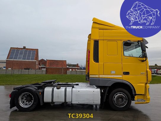 DAF XF 460 XF 460 2015 2 Tractor Units image 38