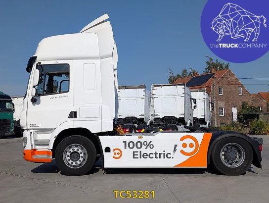 DAF 85 CF 320 Electric 85 CF 320 Electric 2022 2 Tractor Units image 7