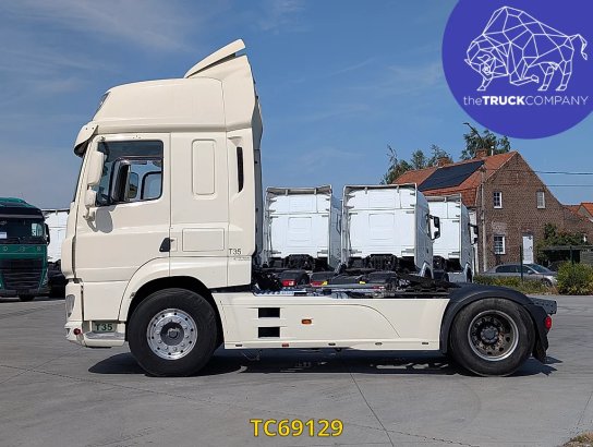 DAF 85 CF 480 85 CF 480 2018 2 Tractor Units image 8