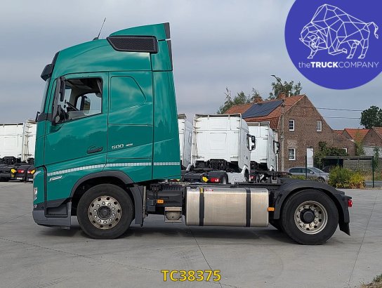 Volvo FH 500 590 2023 2 Tractor Units image 23