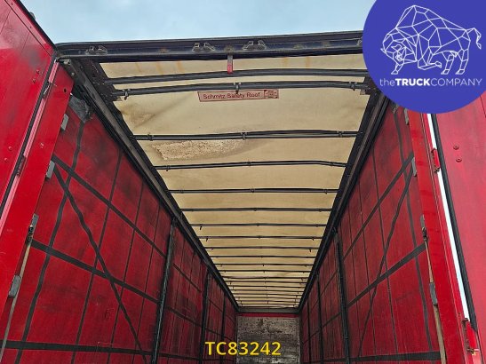 Schmitz Cargobull Curtainsides Schmitz Cargobull 2012 2 image 23