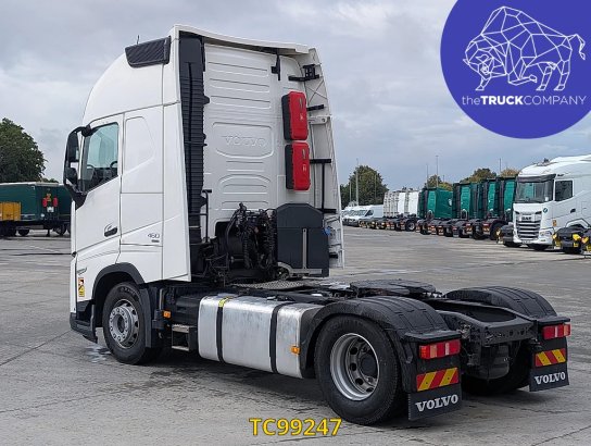 Volvo FH Aero 460 590 2025 2 Tractor Units image 23