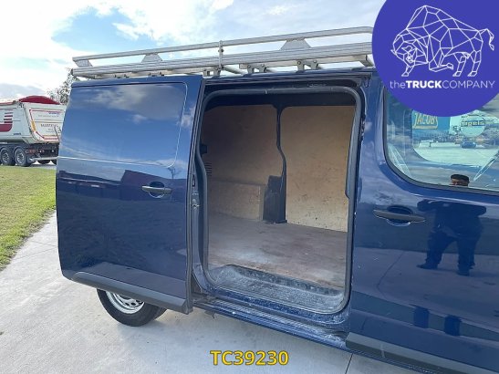 Peugeot Expert 2l 120cv Peugeot Expert 2l 120cv 2019 2 Closed vans image 24