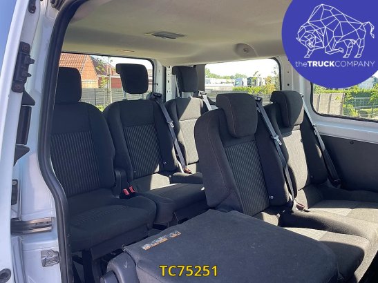 Ford Transit Transit kombi 130.35 9 places Transit kombi 130.35 9 places 2014 2 image 9