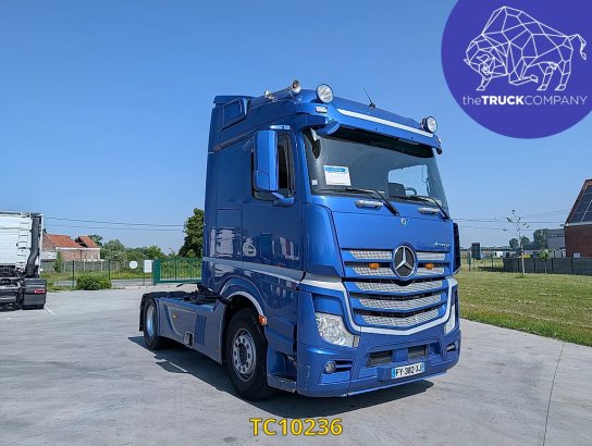 Mercedes-Benz Actros 1853 Actros 1853 2021 2 Tractor Units image 9