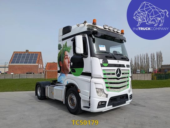 Mercedes-Benz Actros 1963 Actros 1963 2017 2 Tractor Units image 54