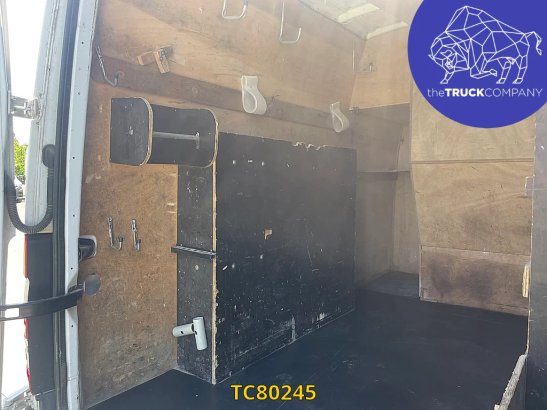 Mercedes-Benz Sprinter 316 37s 5p Sprinter 316 37s 5p 2017 2 Closed vans image 9