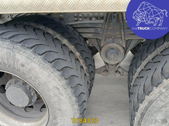Renault Kerax Kerax 2010 2 image 9