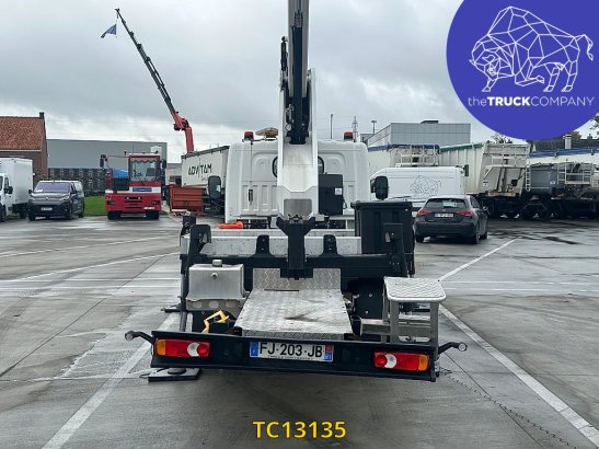 Renault Maxity 140 Maxity 140 2019 2 image 9